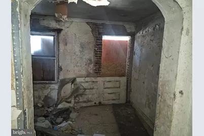 302 S Fulton Avenue, Baltimore, MD 21223 - Photo 6