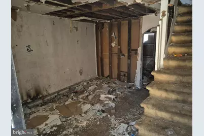 302 S Fulton Avenue, Baltimore, MD 21223 - Photo 2