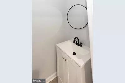 4021 W Franklin Street, Baltimore, MD 21229 - Photo 8