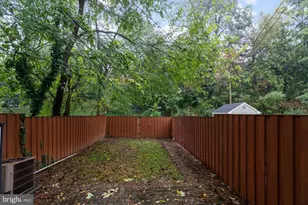 6008 Northwood Dr, Baltimore, MD 21212 - Photo 10