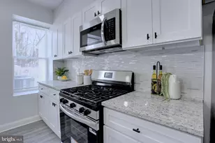 1729 Braddish Ave, Baltimore, MD 21216 - Photo 12