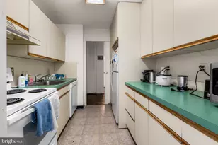 1 E University Parkway E, Baltimore, MD 21218 - Photo 10