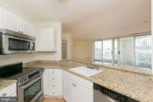 100 Harborview Dr, Baltimore, MD 21230 - Photo 22