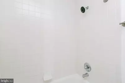 100 Harborview Drive #513, Baltimore, MD 21230 - Photo 26