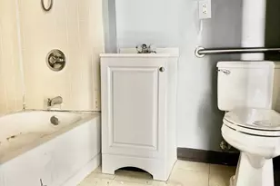 1741 Park Ave, Baltimore, MD 21217 - Photo 6