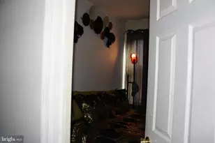 700 Cumberland St, Baltimore, MD 21217 - Photo 16