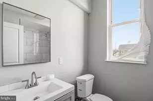 317 E Patapsco Ave, Baltimore, MD 21225 - Photo 34