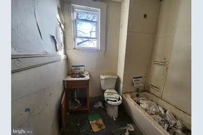 1127 N Milton Avenue, Baltimore, MD 21213 - Photo 10