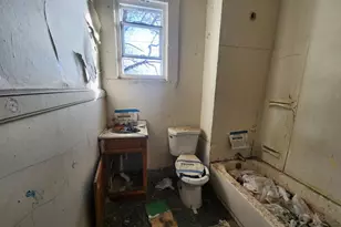 1127 N Milton Ave, Baltimore, MD 21213 - Photo 10