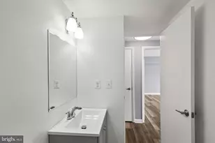 3601 Clarks, Baltimore, MD 21215 - Photo 24