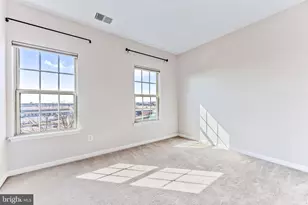 966 S Macon Street S, Baltimore, MD 21224 - Photo 26