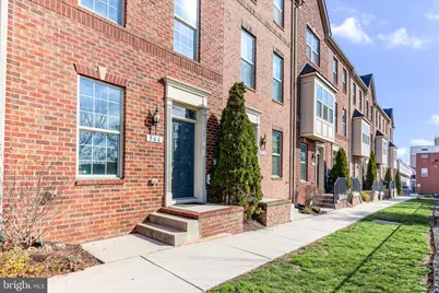 966 S Macon Street S, Baltimore, MD 21224 - Photo 2