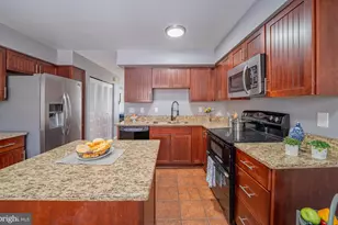 33 N Ann St, Baltimore, MD 21231 - Photo 10