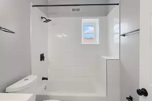 733 Linwood Ave N, Baltimore, MD 21205 - Photo 16