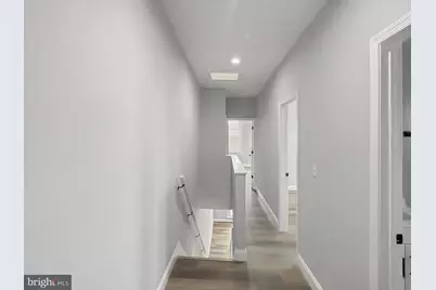 733 Linwood Avenue N, Baltimore, MD 21205 - Photo 8