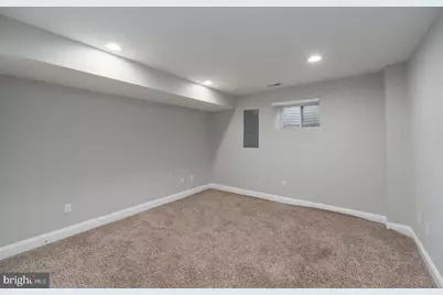 3033 E Baltimore Street, Baltimore, MD 21224 - Photo 20