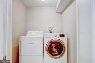 2515 Loyola Southway, Baltimore, MD 21215 - Photo 10