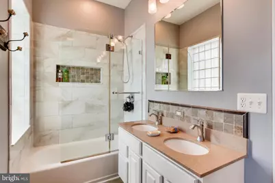 819 S Potomac Street, Baltimore, MD 21224 - Photo 8