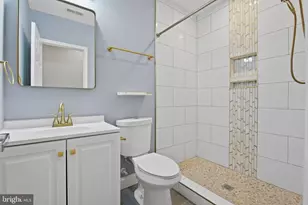 236 S Clinton St, Baltimore, MD 21224 - Photo 16