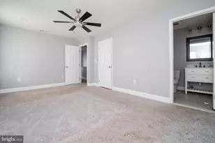 1013 Myrtle Ave, Baltimore, MD 21201 - Photo 14