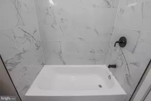 1728 Ruxton Ave, Baltimore, MD 21216 - Photo 32