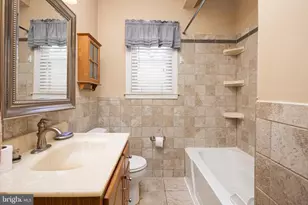 6627 Bushey St, Baltimore, MD 21224 - Photo 16