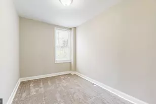 812 McCabe Ave, Baltimore, MD 21212 - Photo 16