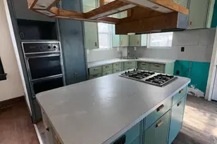 2900 Hollins Ferry Rd, Baltimore, MD 21230 - Photo 2
