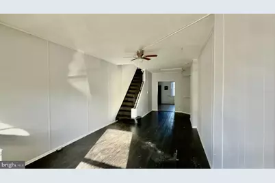 3102 E Fairmount Avenue, Baltimore, MD 21224 - Photo 2