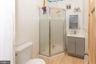 1115 Bonaparte Ave, Baltimore, MD 21218 - Photo 12