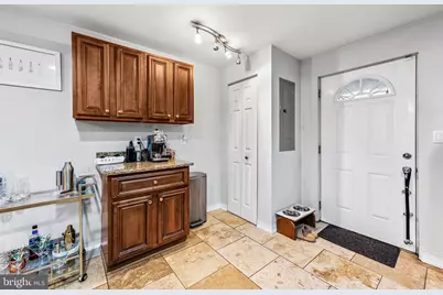 511 S Bradford Street S, Baltimore, MD 21224 - Photo 8