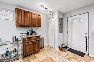 511 S Bradford Street S, Baltimore, MD 21224 - Photo 8