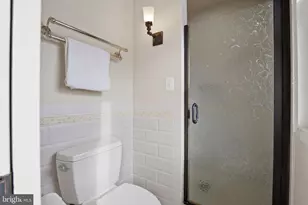 2205 E Pratt St, Baltimore, MD 21231 - Photo 34