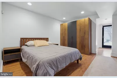 2205 E Pratt Street, Baltimore, MD 21231 - Photo 32