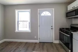 3064 Ascension St, Baltimore, MD 21225 - Photo 8