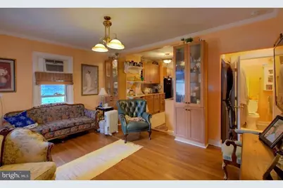 2924 Virginia Avenue, Baltimore, MD 21215 - Photo 6