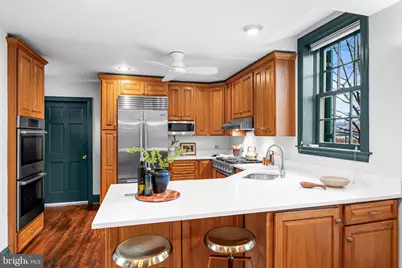 137 W Lee Street, Baltimore, MD 21201 - Photo 16