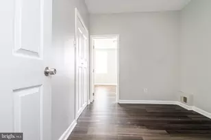 530 N Curley St, Baltimore, MD 21205 - Photo 16