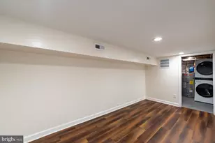 123 E Cross St, Baltimore, MD 21230 - Photo 32