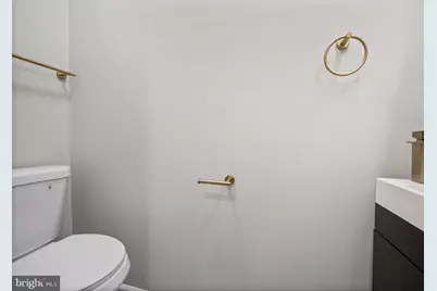 116 N Kenwood Avenue, Baltimore, MD 21224 - Photo 36