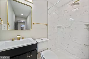 116 N Kenwood Ave, Baltimore, MD 21224 - Photo 26