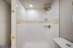 116 N Kenwood Ave, Baltimore, MD 21224 - Photo 32