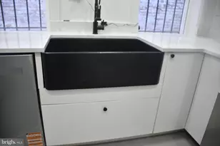 1811 W Lombard St, Baltimore, MD 21223 - Photo 2