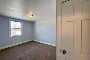 902 Andover Rd, Baltimore, MD 21218 - Photo 12