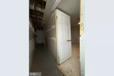 33 N Kresson Street, Baltimore, MD 21224 - Photo 38