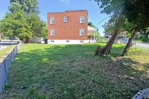 300 Denison St, Baltimore, MD 21229 - Photo 26