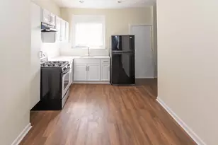 2557 W Baltimore St, Baltimore, MD 21223 - Photo 4