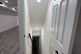 411 Furrow St, Baltimore, MD 21223 - Photo 16