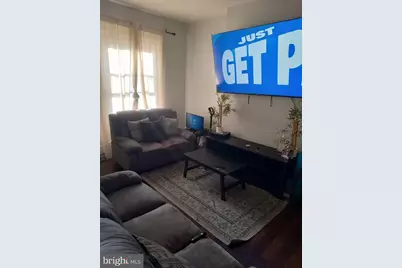 811 N Milton Avenue, Baltimore, MD 21205 - Photo 6