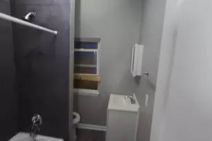 3916 Ridgewood Ave, Baltimore, MD 21215 - Photo 4